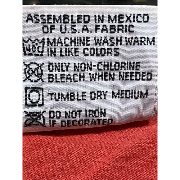 Vintage 90's Soccer Men's Cortland Red Size XL T-shirt Faded - Picture 4 of 6